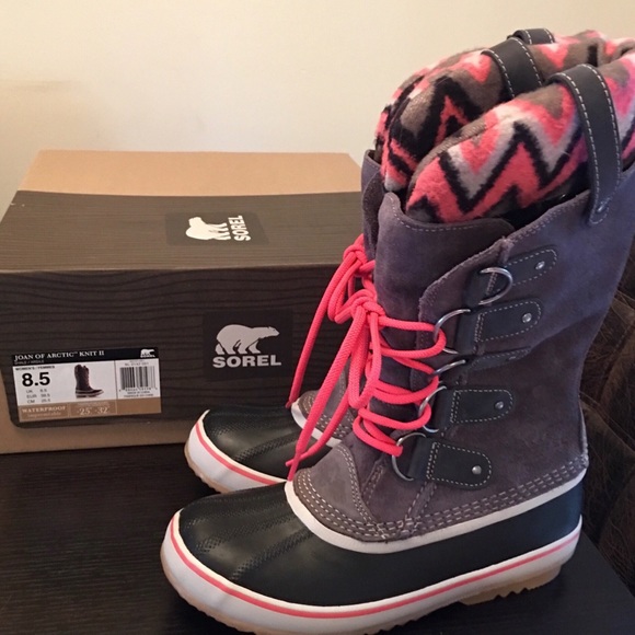 Sorel Shoes - Sorel Snow Boots grey and pink (waterproof)